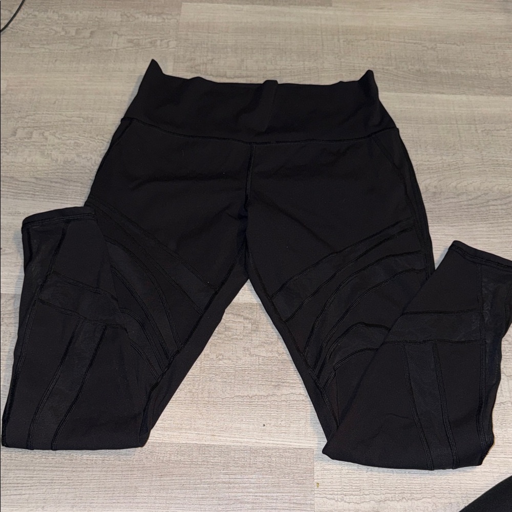 Lululemon Mesh Leggings